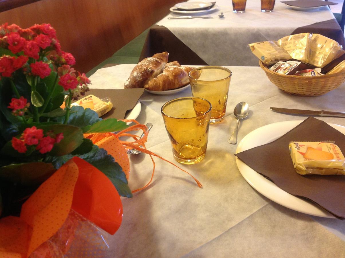 Hotel Trattoria Contini Sorbolo Luaran gambar