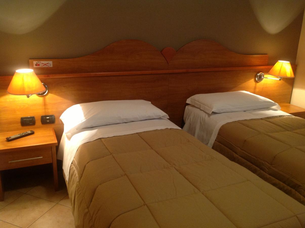 Hotel Trattoria Contini Sorbolo Luaran gambar